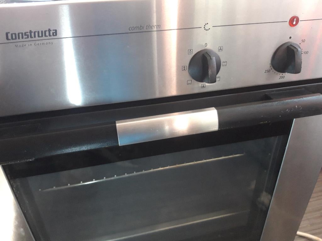 Goede inbouw oven Constructa, Hete lucht, Refurbished, Ophalen of Verzenden, Oven met grill