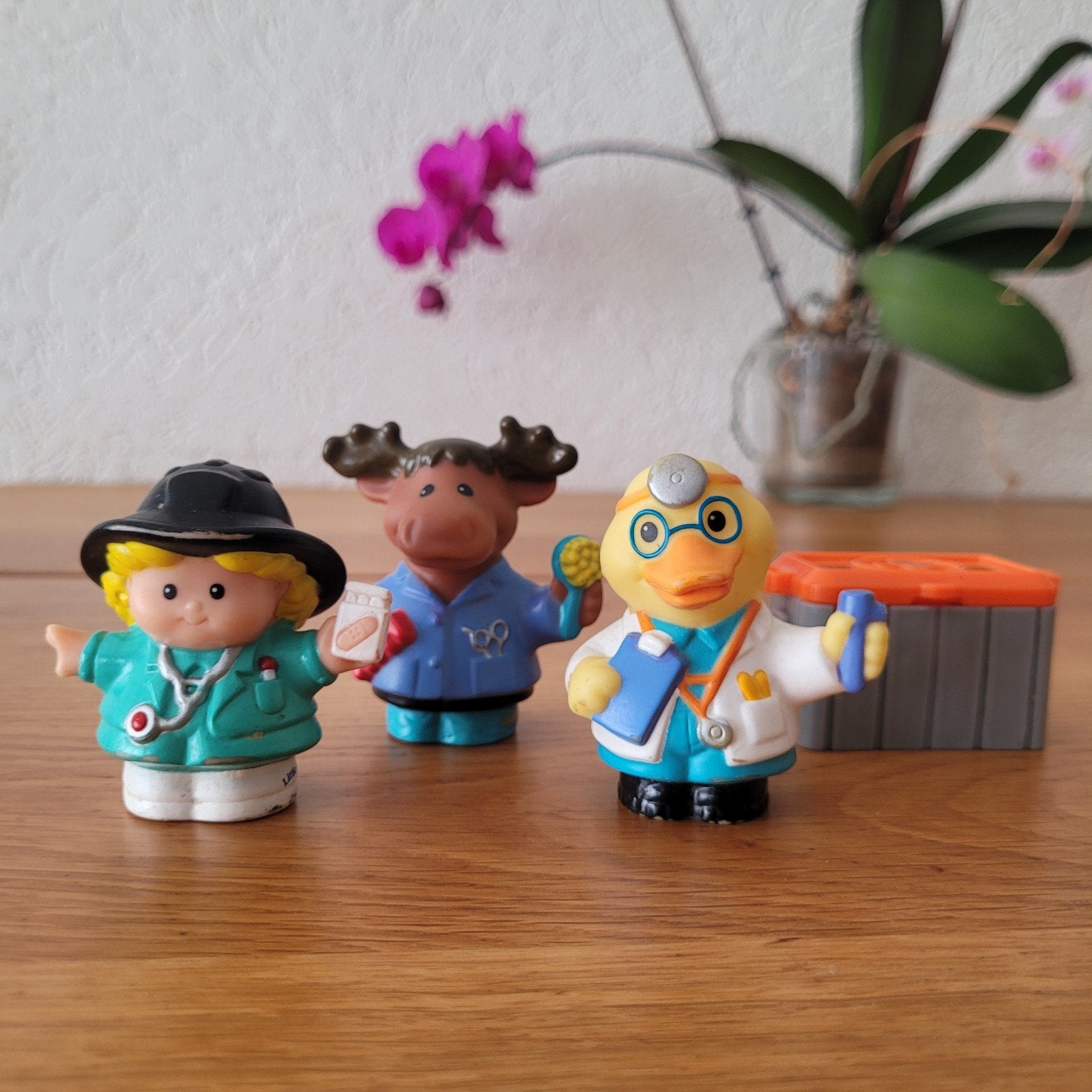 Little People poppetjes x3 2001 2009 eend ela d doctor, Ophalen of Verzenden, Zo goed als nieuw