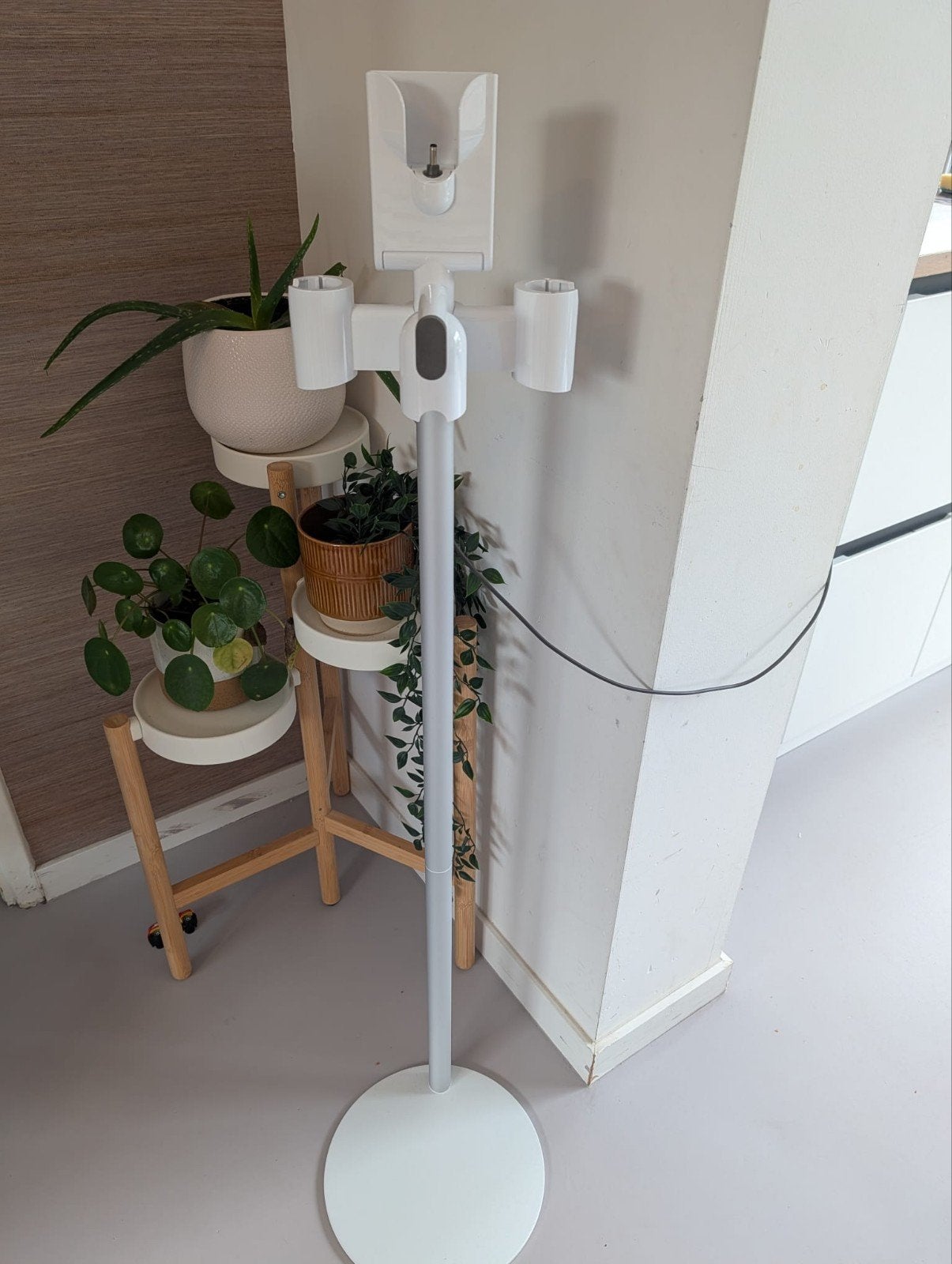 Dyson Floor dok multi V12s (oplaadstation en houder), Nieuw, Dyson, Reservoir, Steelstofzuiger