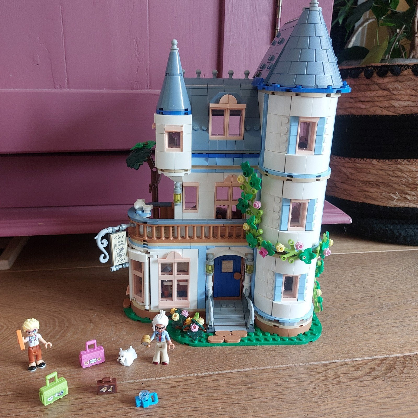 LEGO Friends Castle bed and breakfast 42638, Ophalen, Zo goed als nieuw