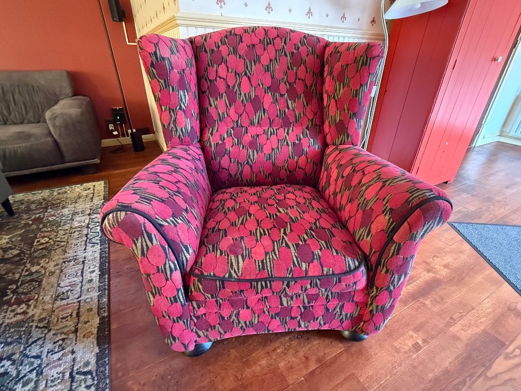 Oorfauteuil in zeer nette staat | In 2014 gerestaureerd, Ophalen, Gebruikt, Retro | Designbekleding, 75 tot 100 cm
