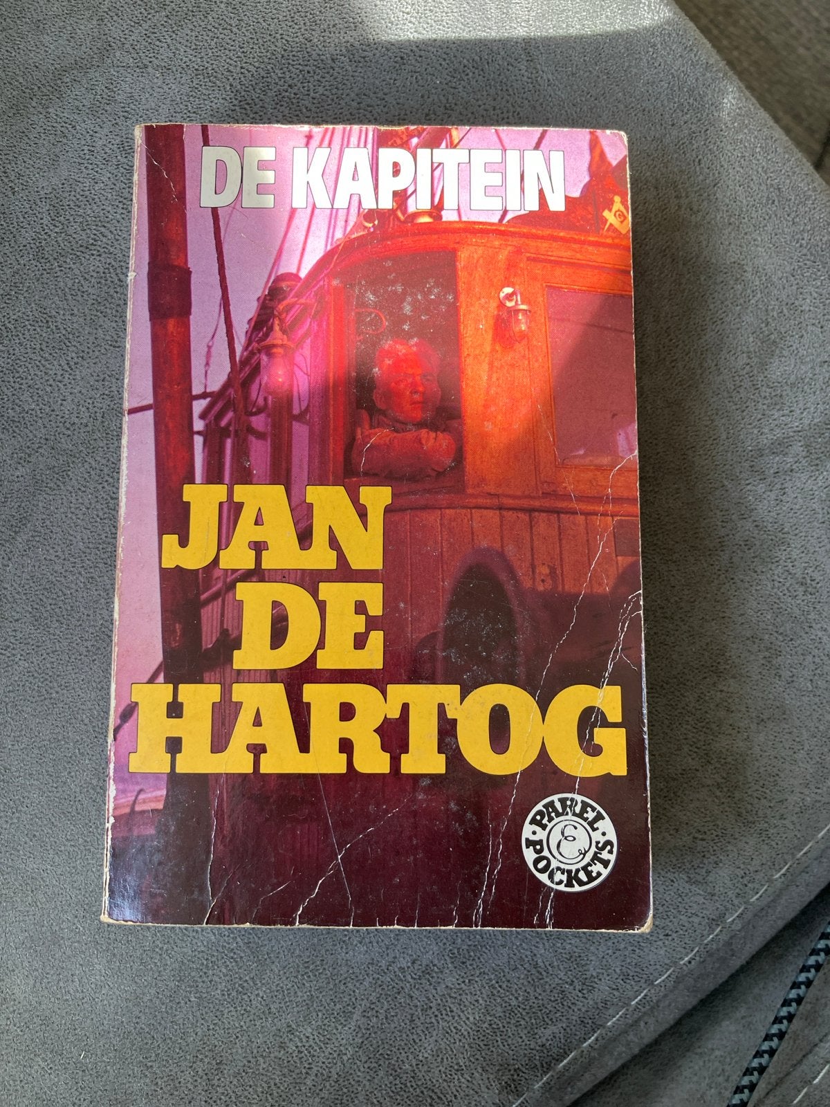 De Kapitein - Jan de Hartog (Parel Pockets), Boeken, Ophalen of Verzenden, Gelezen, Nederland