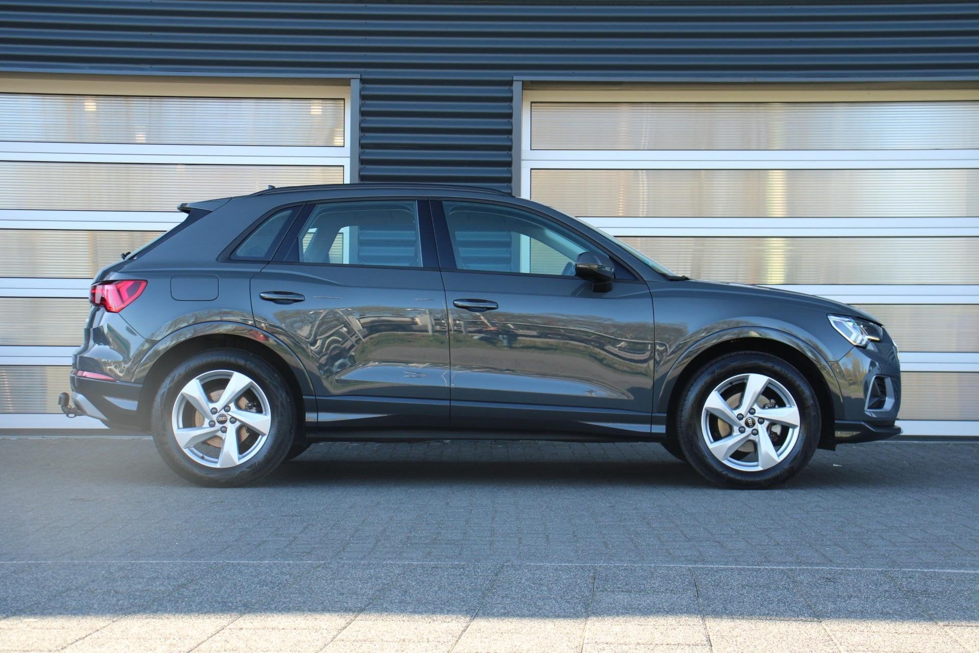 Audi Q3 35 TFSI 150pk S-tronic Advanced Edition | Trekhaak |, Auto's, Audi, 12 maanden, 4 cilinders, 1505 kg, Origineel Nederlands