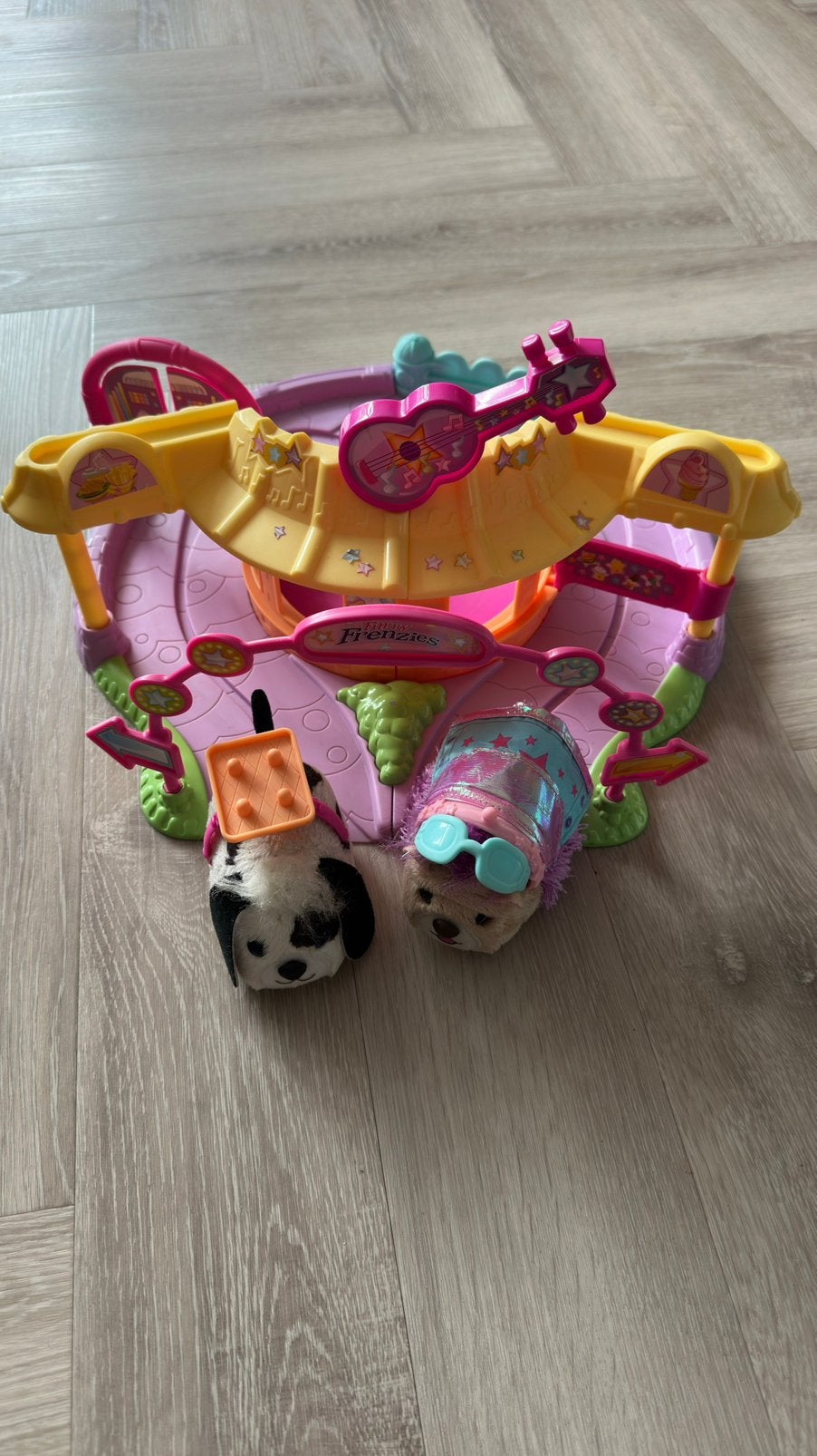 Furry Frenzies, Kinderen en Baby's, Speelgoed | Overig, Ophalen of Verzenden, Gebruikt, Jongen of Meisje