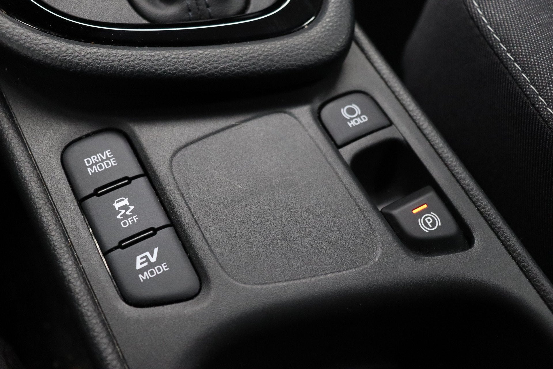 Foto 43 van Toyota Yaris 1.5 Hybrid 115 Dynamic + Comfort Pack | Adaptiv