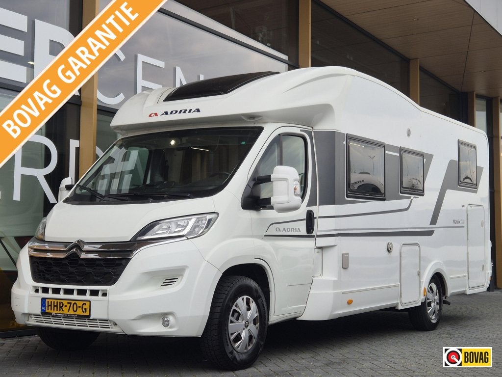 Adria Matrix M 670 SL 160 pk Lengtebedden, Caravans en Kamperen, Campers, Fiat, Bedrijf, Adria, Luifel