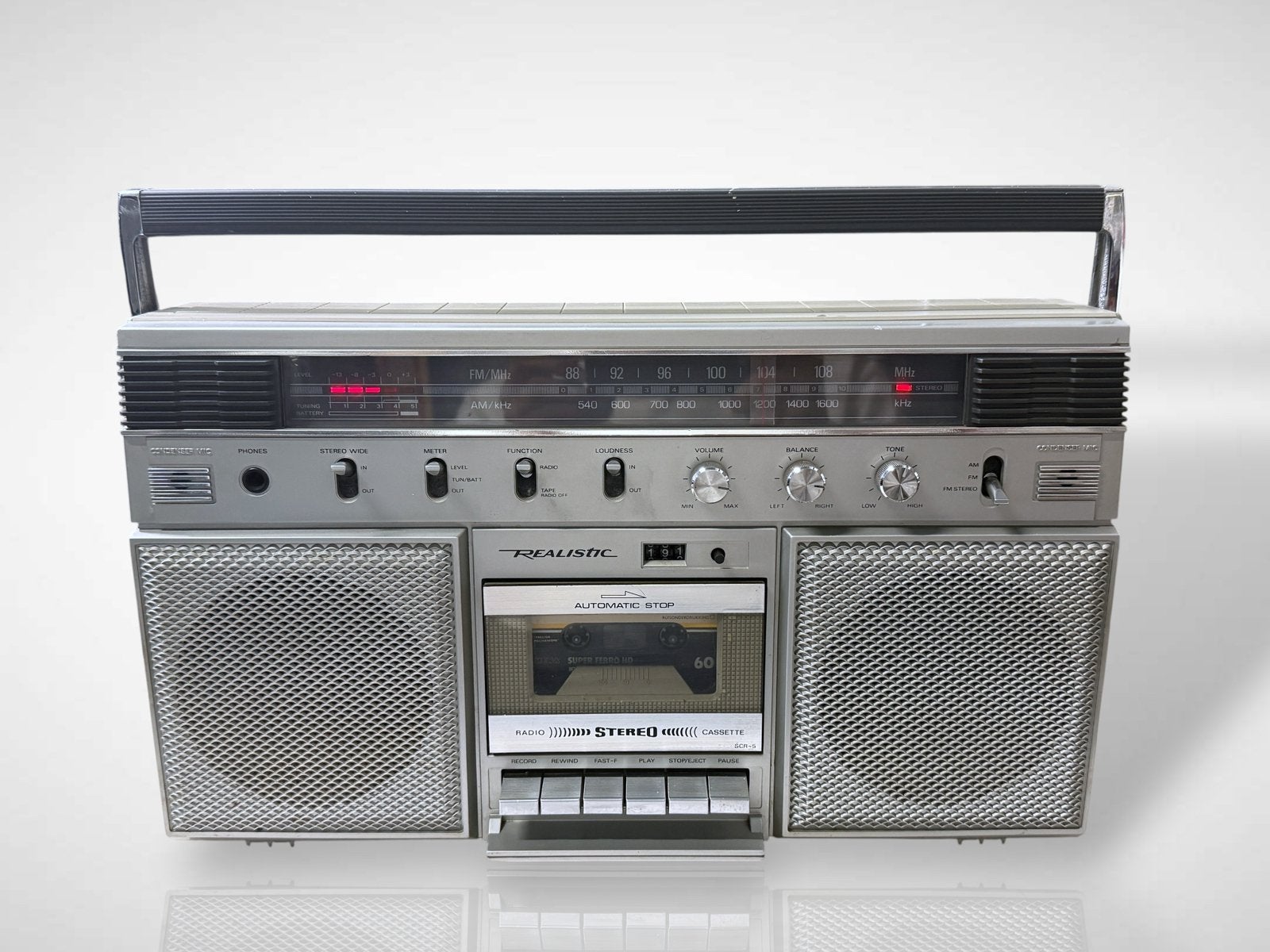 Realistic boombox, Gebruikt, Realistic, Ophalen of Verzenden, Realistic