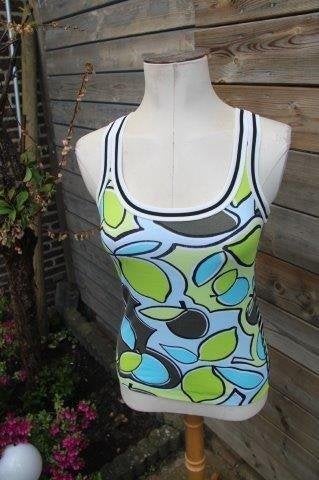 Top zwart/ kleur Marccain mt N2 (S/36) Vaste prijs AANBIEDI, Zwart, Ophalen of Verzenden, Zo goed als nieuw, Marccain