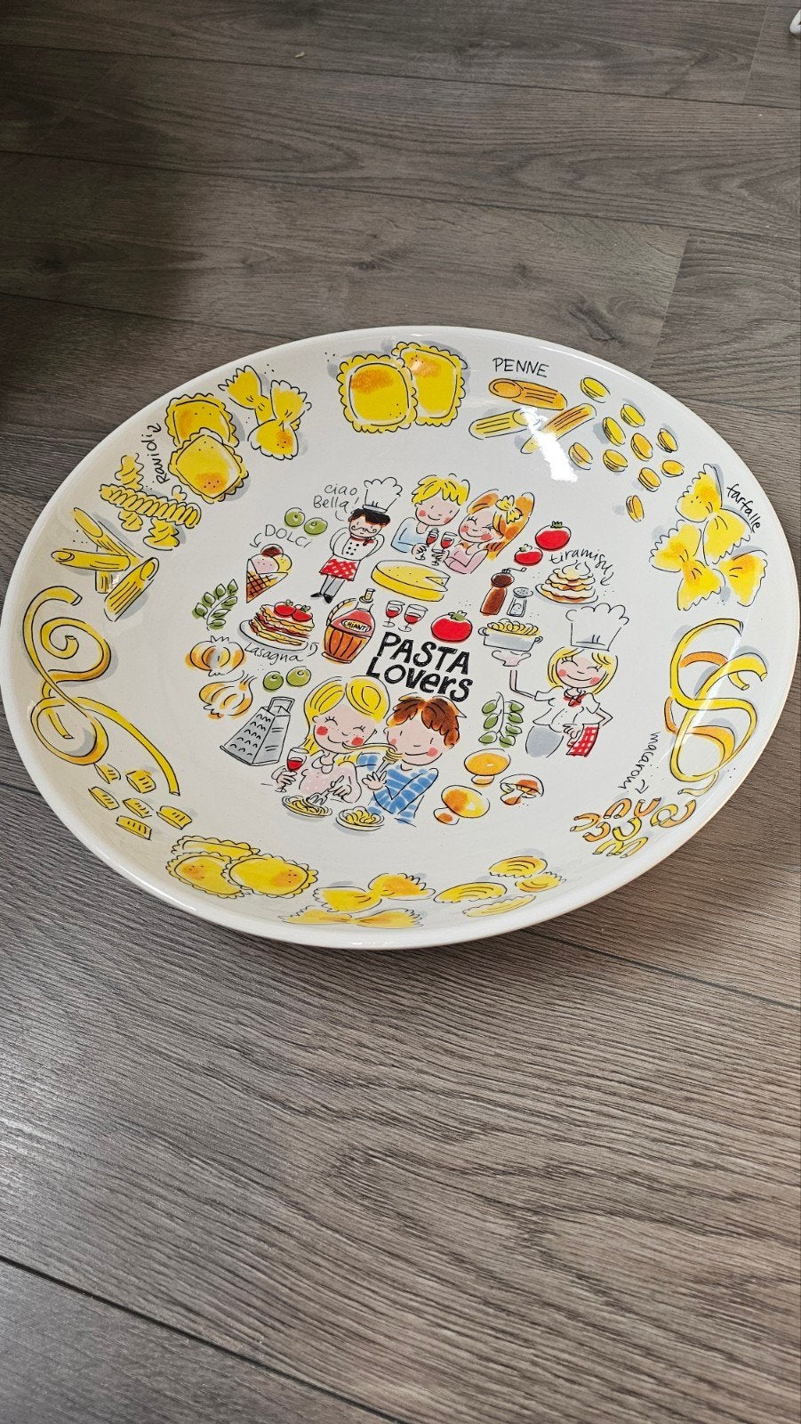 blond servies pasta schaal 36cm, Ophalen, Zo goed als nieuw, Aardewerk, Schaal of Schalen