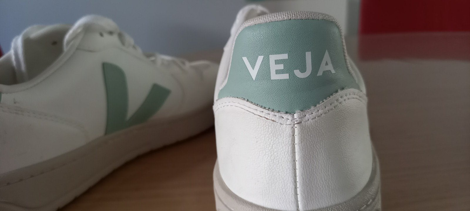 Sneakers van merk VEJA maat 40, nieuw, Verzenden, Nieuw, Sneakers of Gympen
