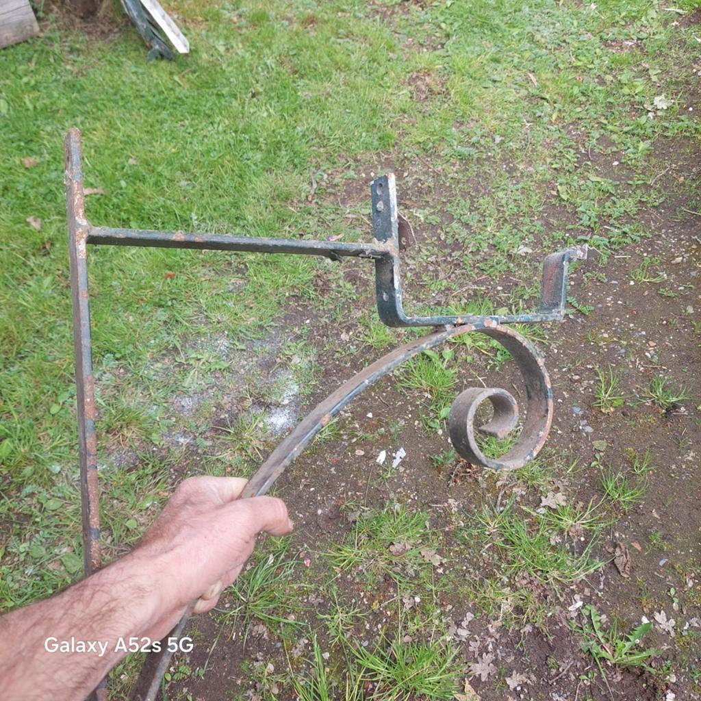 27 karakteristieke bakgoot / dakgoot beugels, Ophalen of Verzenden
