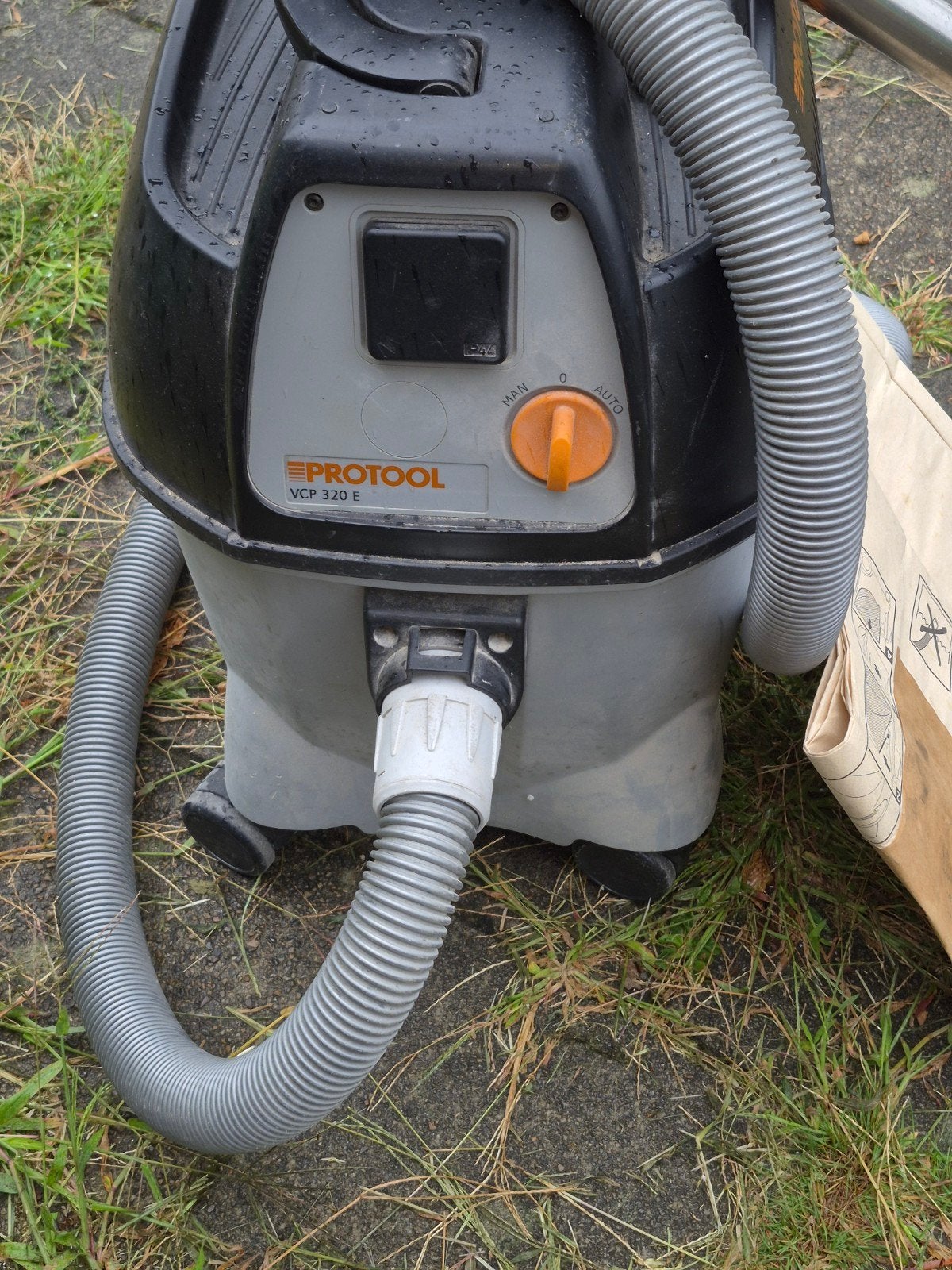 Protool VCP 320 E Industriële Stofzuiger, Ophalen, Gebruikt, Industriële stofzuiger, Reservoir