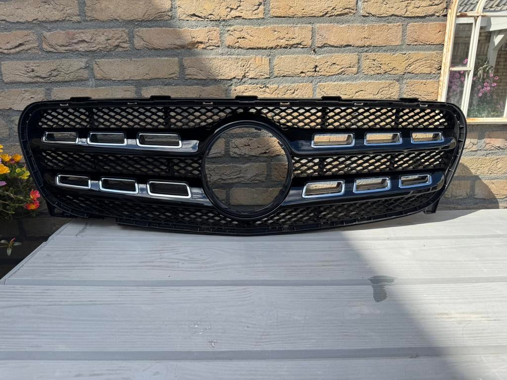 Amg grille mercedes gla x156, Ophalen, Gebruikt, Voor, Mercedes-Benz