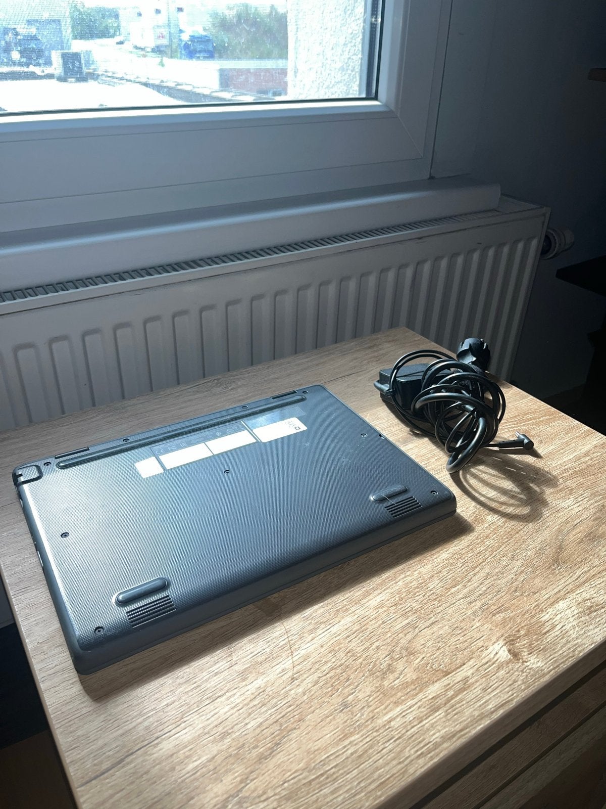 Foto 7 van ASUS 11.6 inch laptop - Compact en veelzijdig