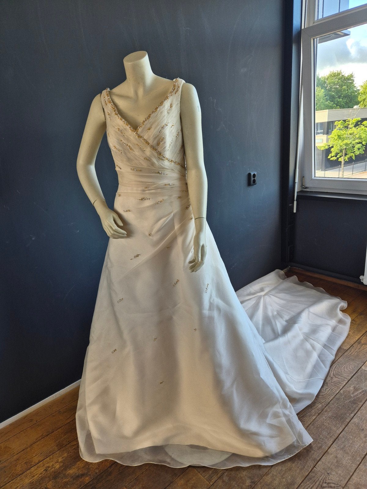 Pronovias - wit - maat 40 - 2, Trouwjurk, Wit, Pronovias, Ophalen of Verzenden