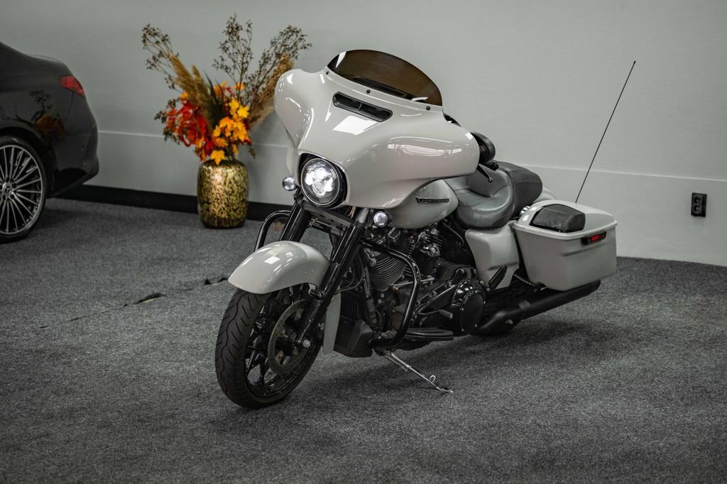 harley-davidson Tour 107 FLHX Street Glide, 1746 cc, Bedrijf, Cruise Control, Meer dan 35 kW