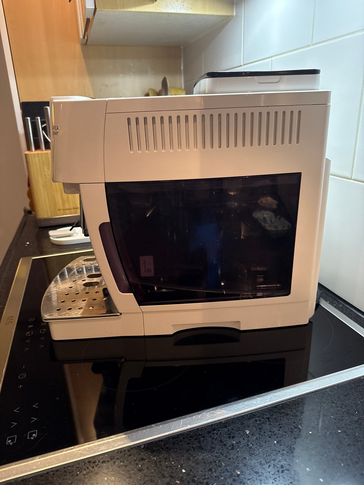 Foto 6 van De'Longhi Magnifica Start Wit