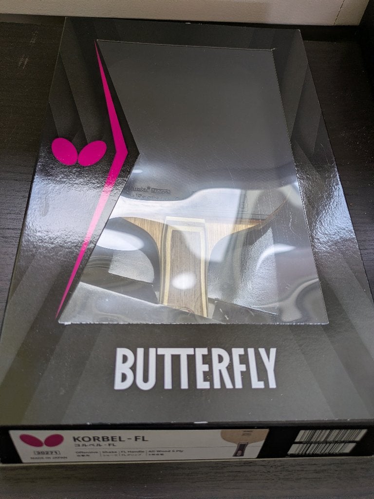 Butterfly Korbel made in Japan, Sport en Fitness, Ophalen of Verzenden, Zo goed als nieuw, Net, Batje(s) of Balletje(s), Wedstrijdformaat
