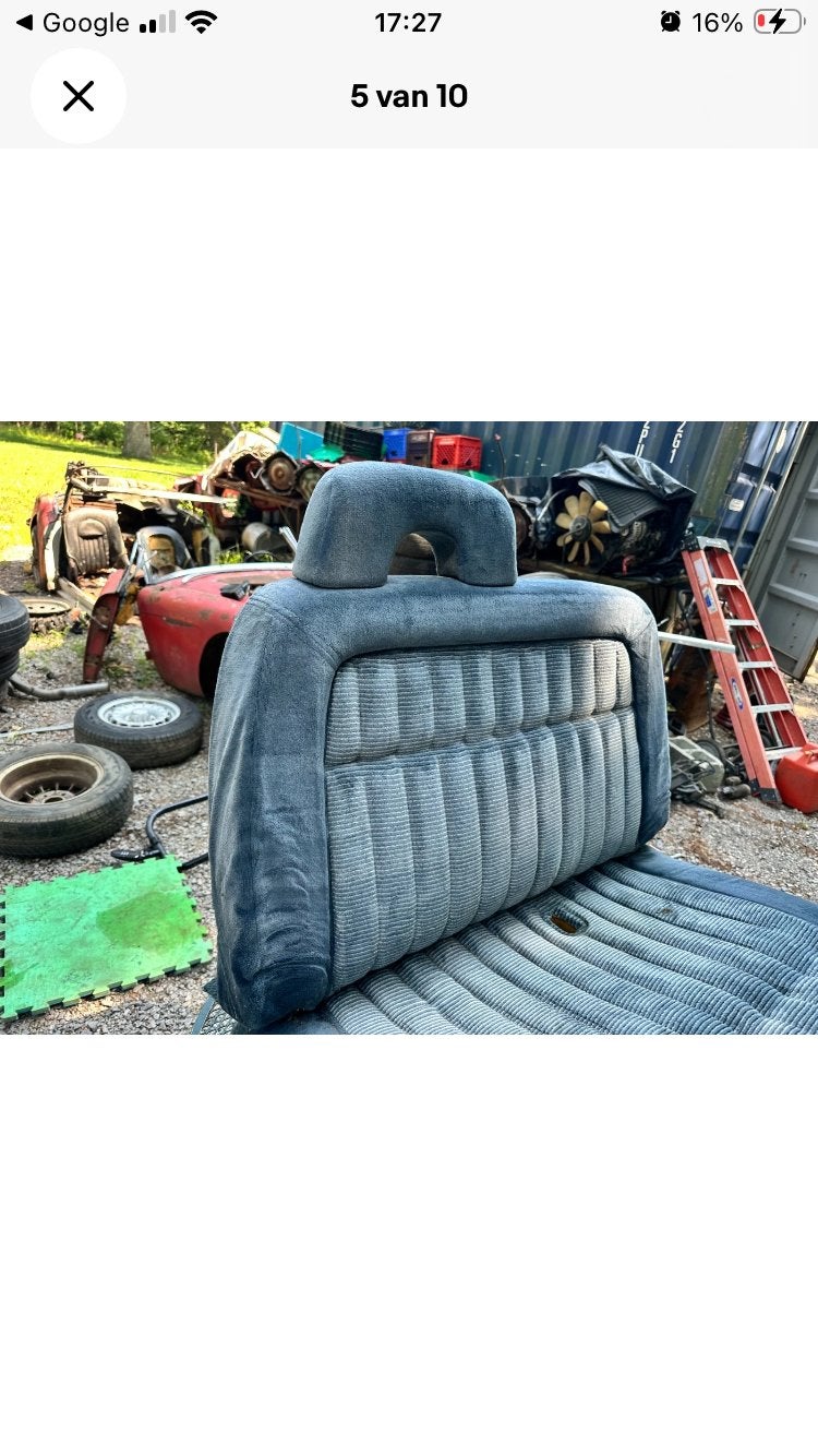 Gezocht deze blauw stof mag stoel achterbank zijn,, Verzenden, Zo goed als nieuw