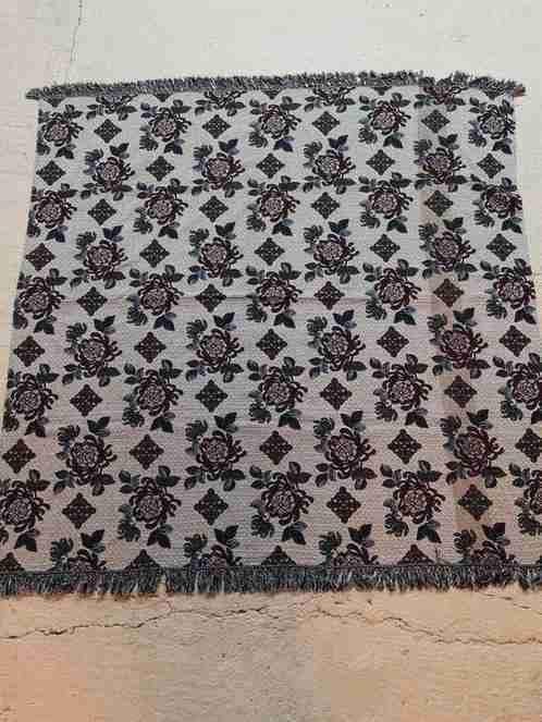 Grand foulard bloemen paars blauw groen 155/150 cm, Huis en Inrichting, Woonaccessoires | Plaids en Woondekens, Gebruikt, Etten-Leur