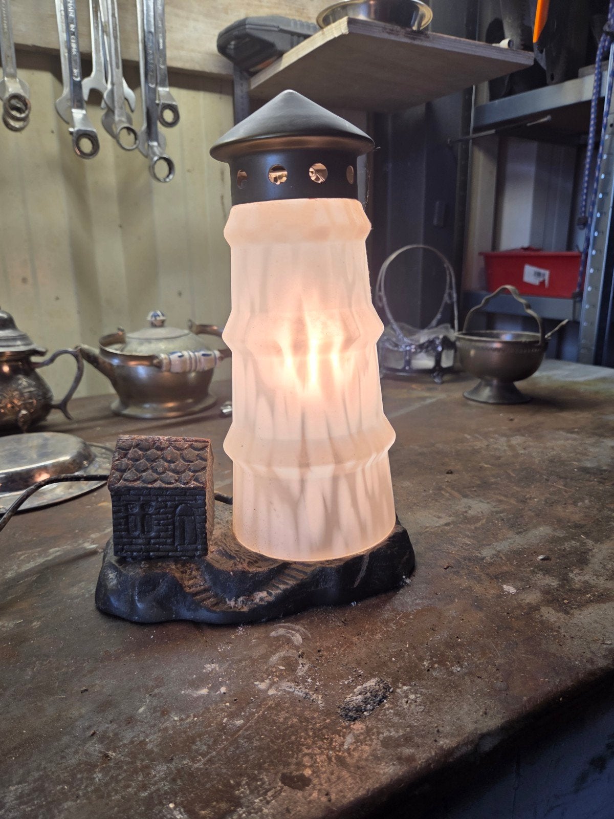 bronzen lamp., Antiek en Kunst, Antiek | Lampen, Ophalen of Verzenden