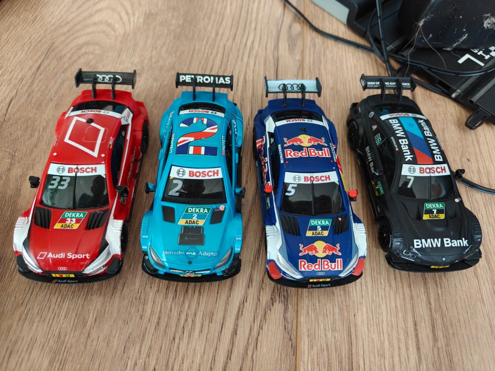 Carrera racebaan met 4 auto's en veel extra onderdelen, Ophalen, Zelf te bouwen, Carrera, Elektrisch