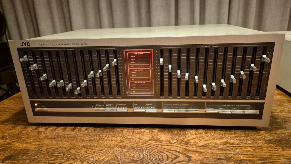 JVC SEA-70, S.E.A. Graphic Equalizer, Audio, Tv en Foto, Versterkers en Receivers, Ophalen of Verzenden, JVC
