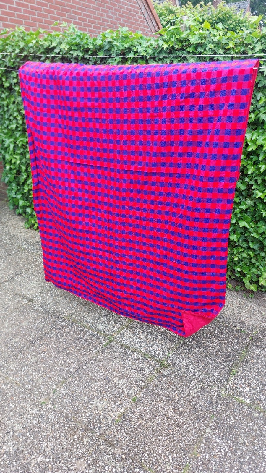 New original African Maasai Shuka Red & Blue small Cubes, Ophalen of Verzenden
