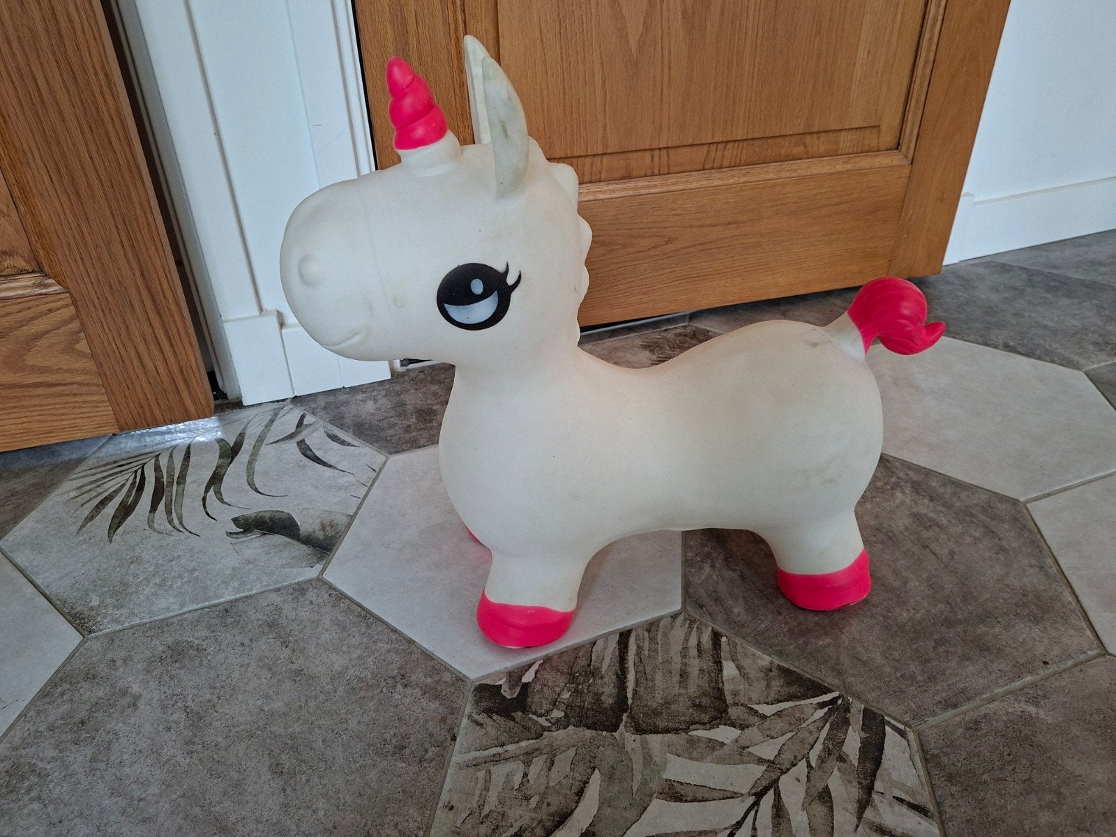 schattige wit met roze skippy unicorn, Ophalen, Gebruikt