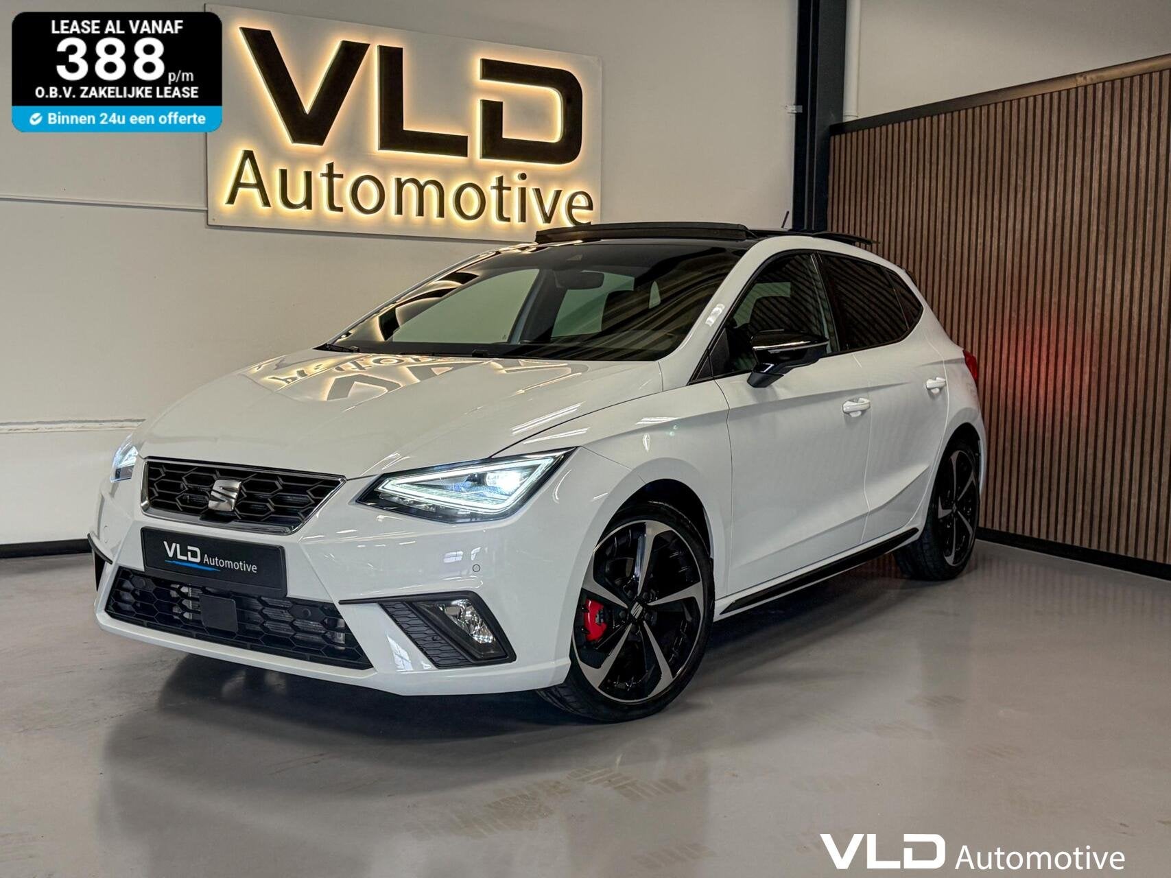 Seat Ibiza 1.5 TSI FR LED PANO BEATS CAM CARPLAY ALCANTARA, Auto's, 1131 kg, Gebruikt, 4 cilinders, Bedrijf