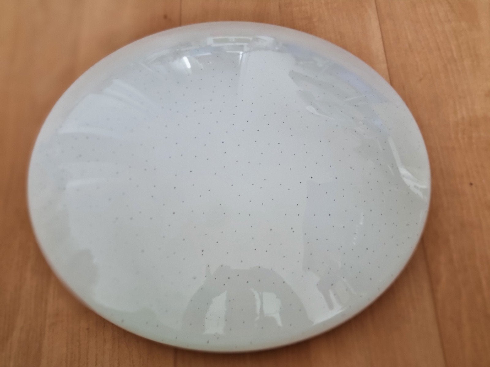 Witte plafondlamp met spikkelpatroon, Ophalen of Verzenden, Gebruikt, Modern