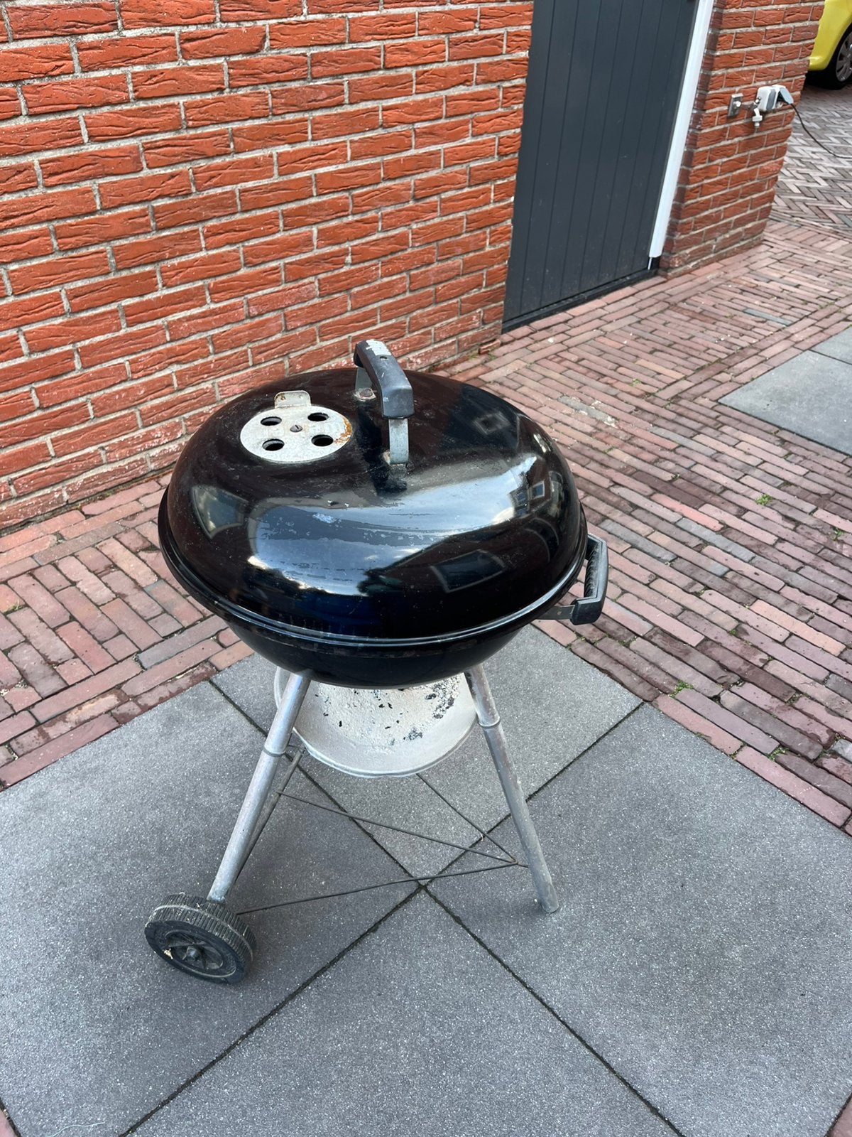 Barbecue, Ophalen, Gebruikt