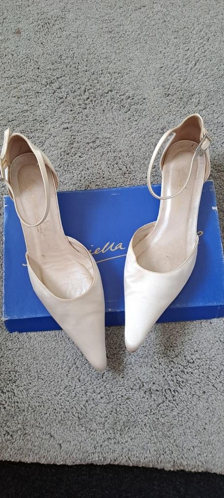 Gabriella Lacroix Capri Ivoor Zijde Satijn Pumps Maat 42, Kleding | Dames, Pumps, Wit, Ophalen of Verzenden, Zo goed als nieuw