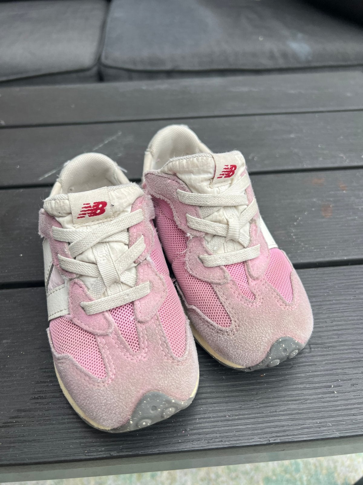 New Balance sportschoenen roze – maat 25,5, Ophalen of Verzenden, Zo goed als nieuw, Meisje, Sportschoenen