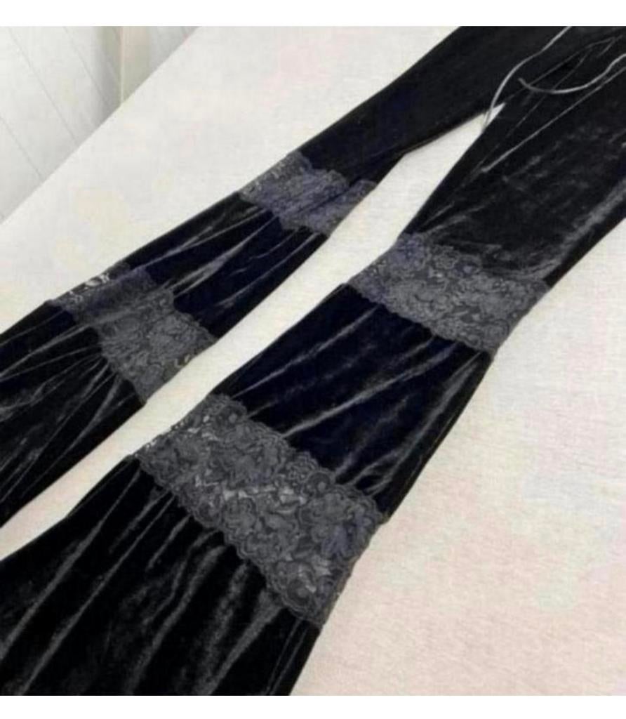 Killstar zwarte damesbroek Black Velvet bottoms S - Gothic, Zwart, Ophalen of Verzenden, Zo goed als nieuw, H