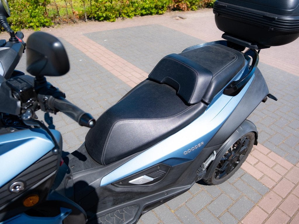 Quadro QV4 Qooder | Hoog windscherm | Navigatie | Topkoffer, Scooter, Bedrijf, 399 cc, Quadro