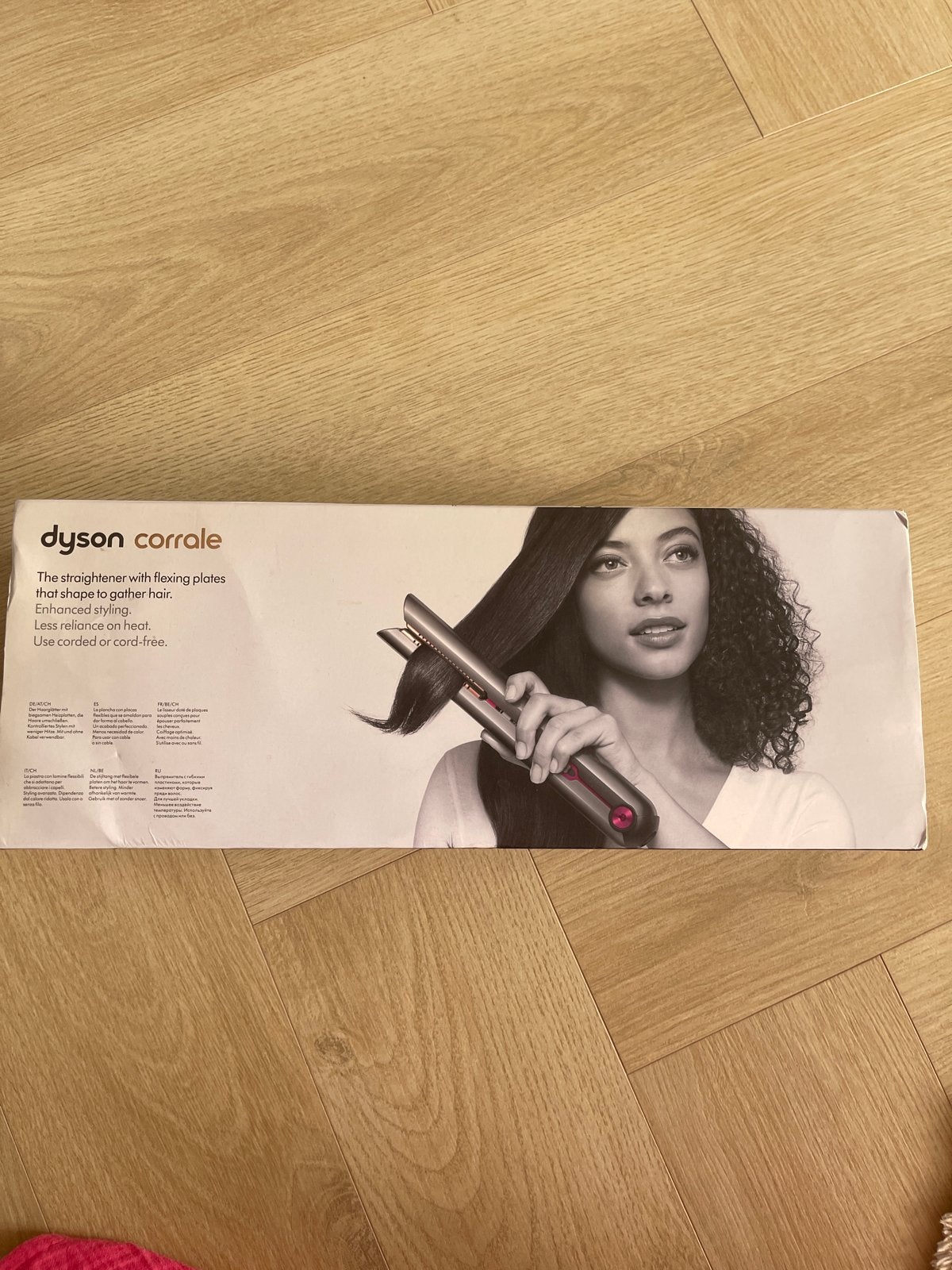 Dyson Corrale Stijltang - Draadloos en met Flexibele Platen, Ophalen, Zo goed als nieuw, Haarverzorging