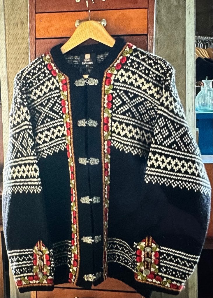 Mooi Noors wollen vest, Ophalen of Verzenden, Zo goed als nieuw, Diverse merken, Meerkleurig