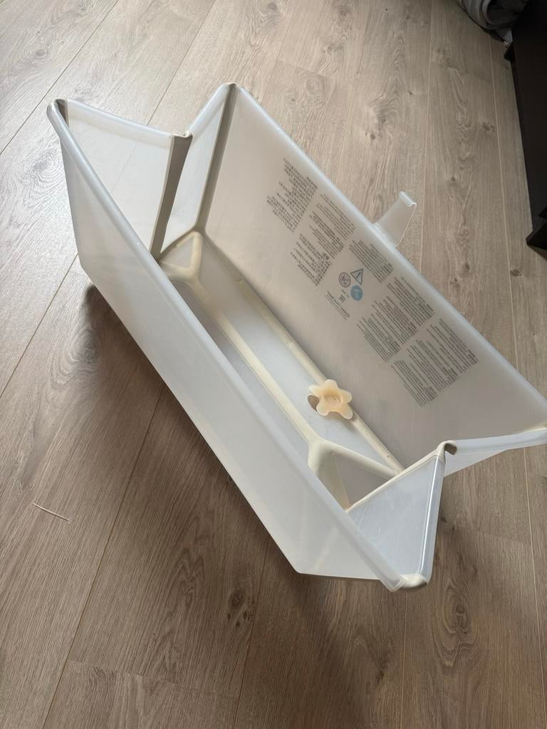 Stokke Flexi Bad Opvouwbaar Babybadje Beige, Ophalen, Zo goed als nieuw, Badje, Overige merken