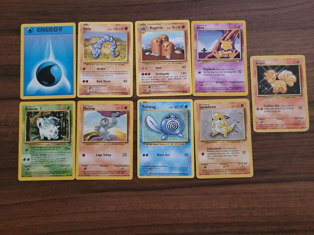 Oude pokemon kaarten uit 1995 PRIJS VERLAAGD!!, Ophalen of Verzenden, Nieuw, Meerdere kaarten, Foil