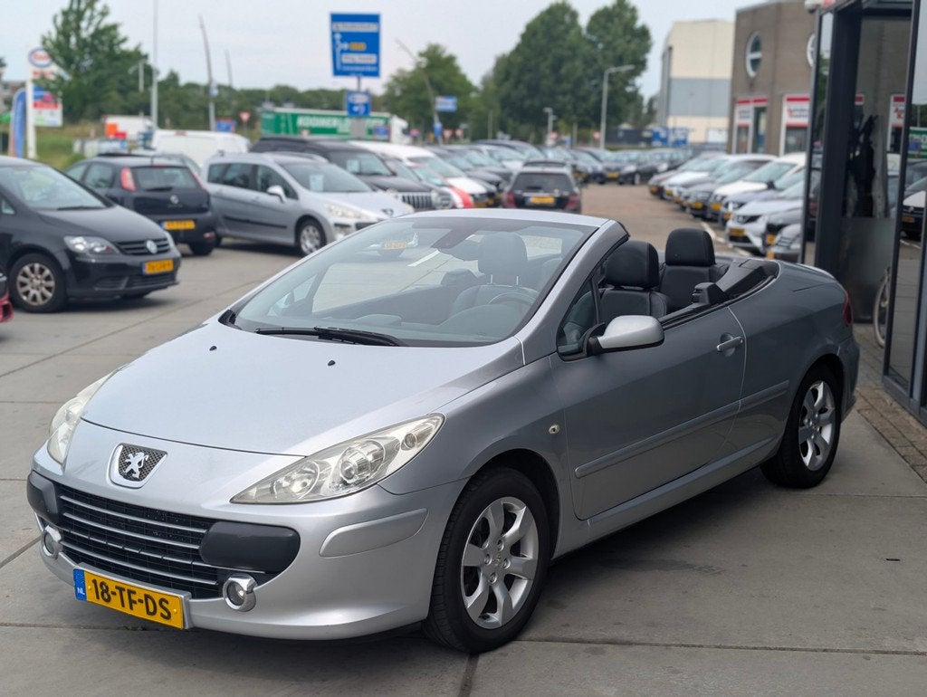 Peugeot 307 CC 1.6-16V - Leder - Cruise - Clima, Auto's, Peugeot, Gebruikt, Zwart, 4 cilinders, Cabriolet