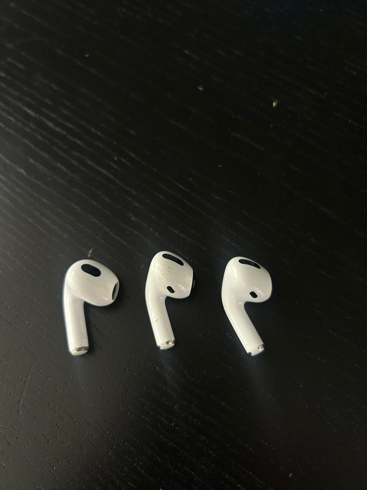 Apple AirPods (3 stuks) - Wit, Gebruikt, Audio, Tv en Foto, Koptelefoons, In-ear, Gebruikt, Bluetooth, Ophalen of Verzenden