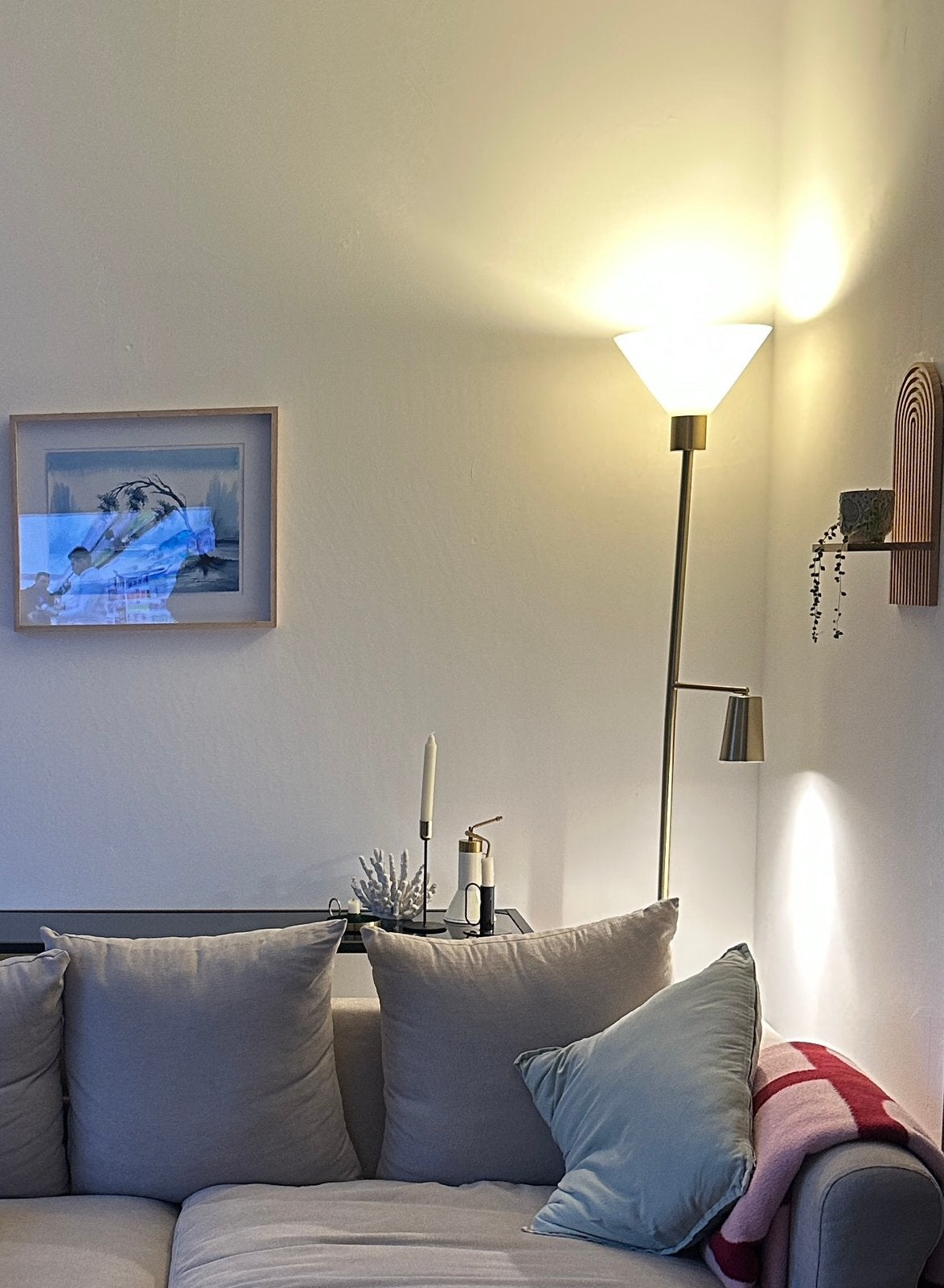 IKEA Flugbo Vloerlamp met leeslamp - Goudkleurig, Ophalen, E27 (groot), Zo goed als nieuw, Metaal