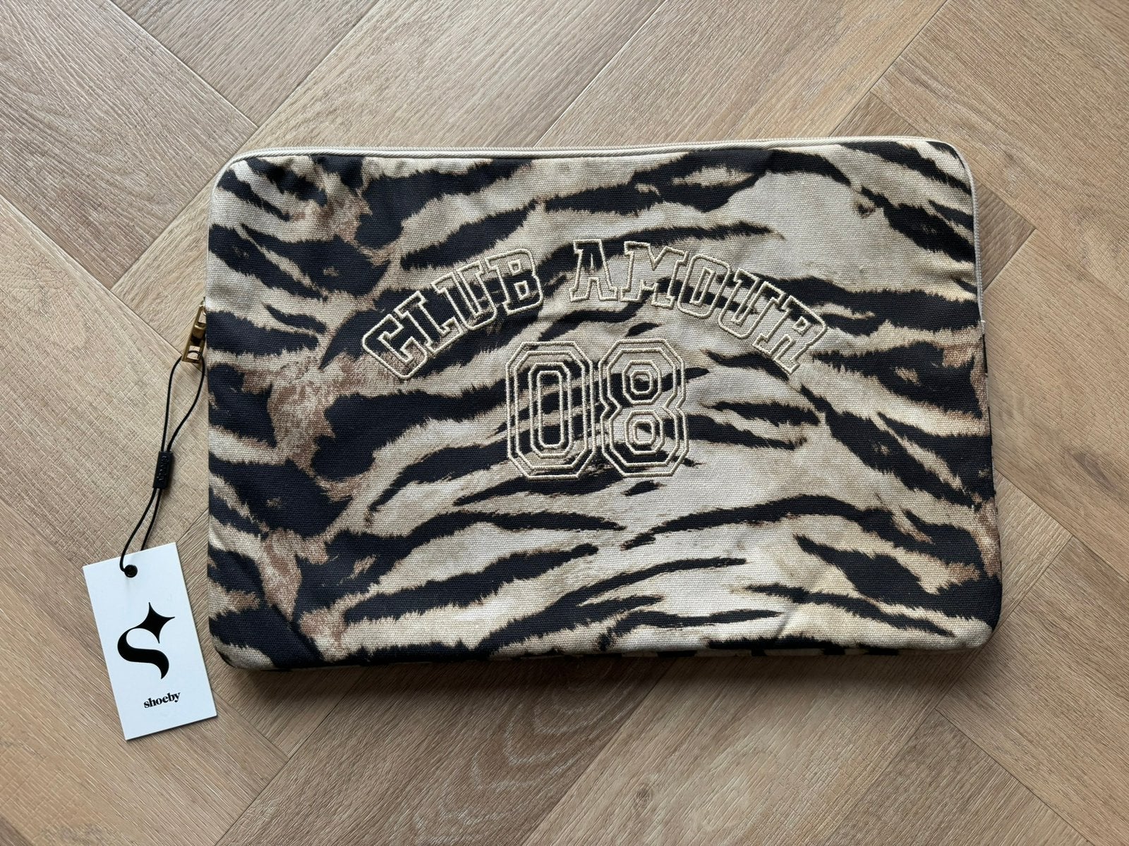 Nieuw Shoeby laptophoes tijgerprint, Computers en Software, Ophalen of Verzenden, Nieuw