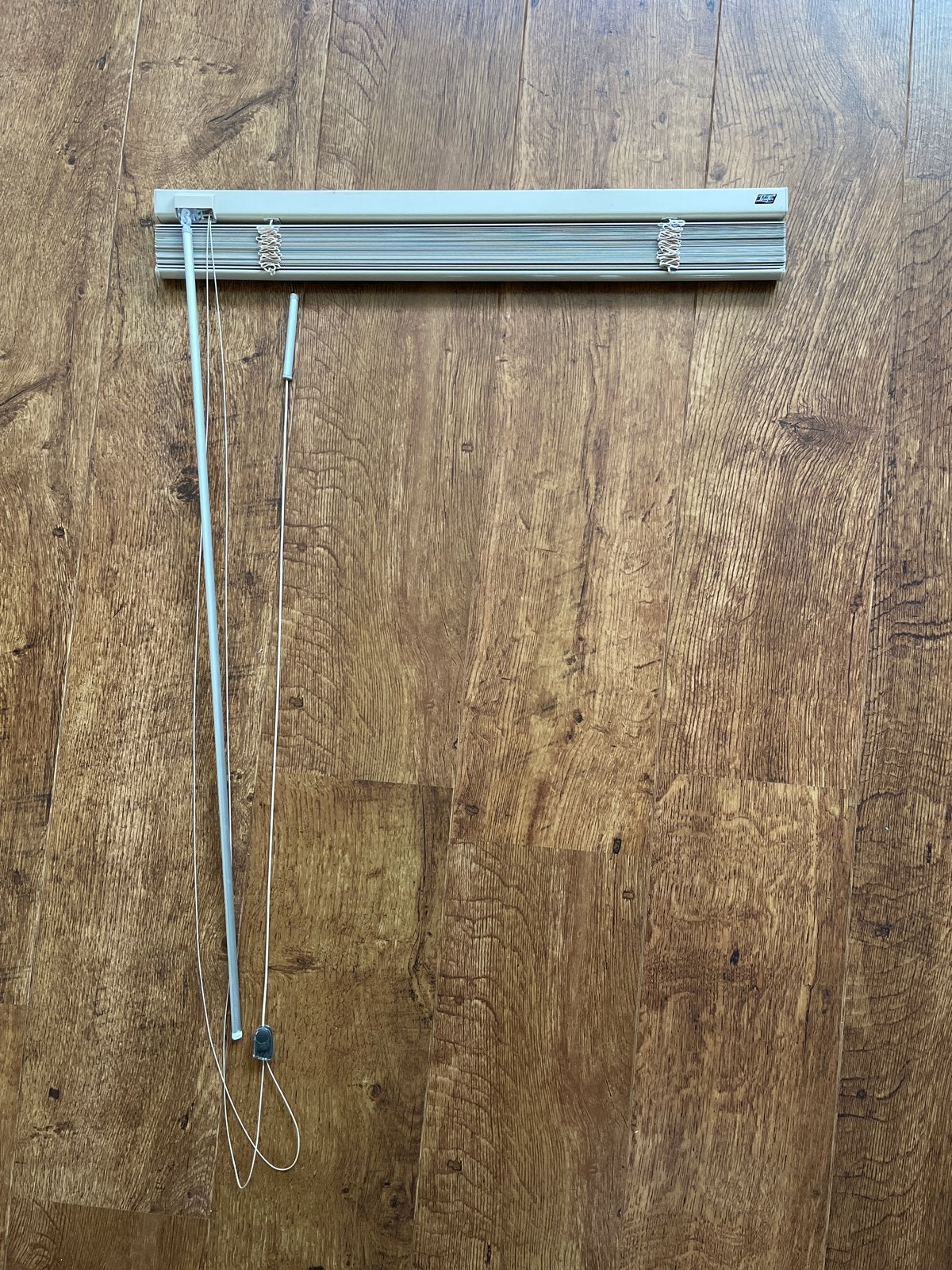 Luxaflex Jaloezie 60x106,5 cm - Taupe Beige, Ophalen, Beige, Metaal, Zo goed als nieuw