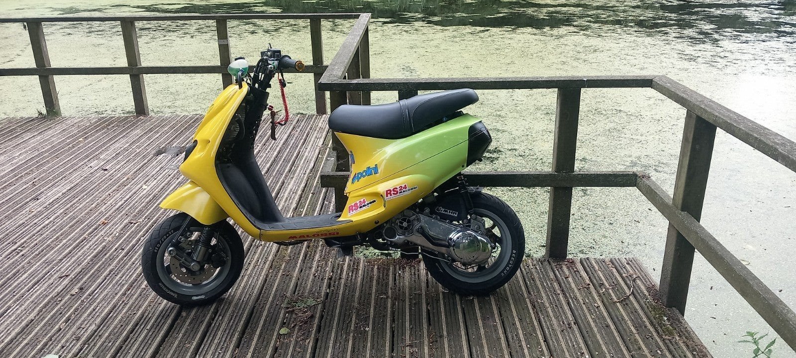 Zip 98 (sp) polini evo 2, Fietsen en Brommers, Ophalen, Zo goed als nieuw, Benzine, Zip