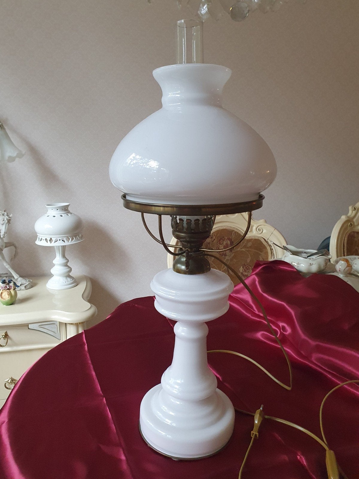 Prachtige Vintage Olielamp (Electrisch) 33 cm Werkt Perfect, Antiek en Kunst, Ophalen of Verzenden