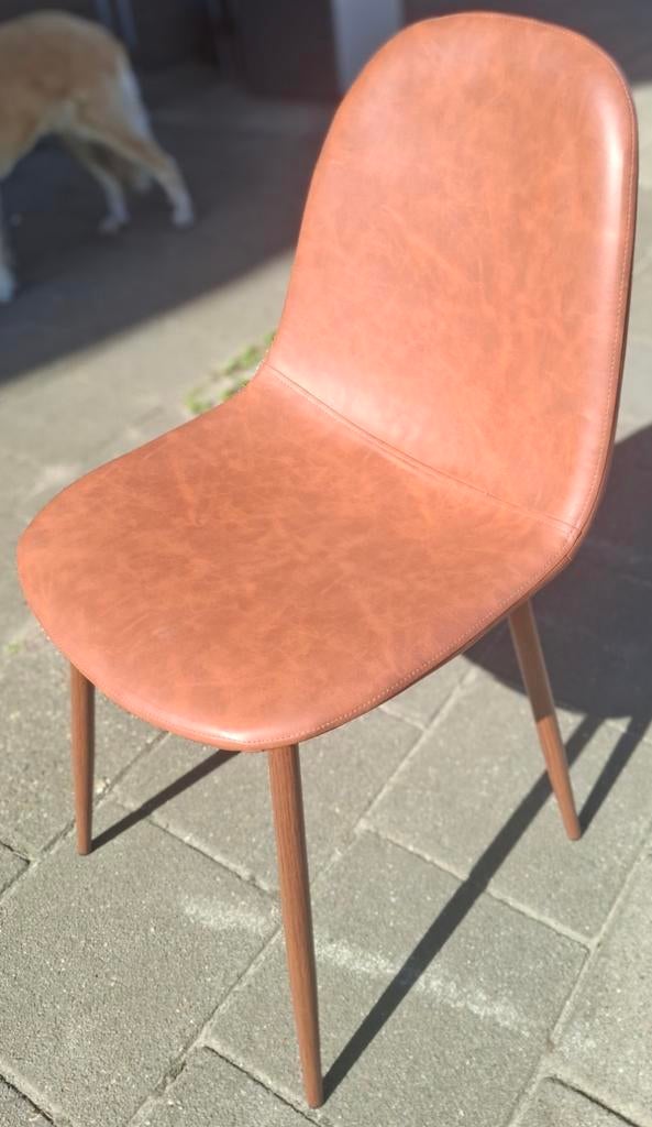 4 eetkamerstoelen - Cognac kunstleer met houten poten, Ophalen, Bruin, Zo goed als nieuw, Vier