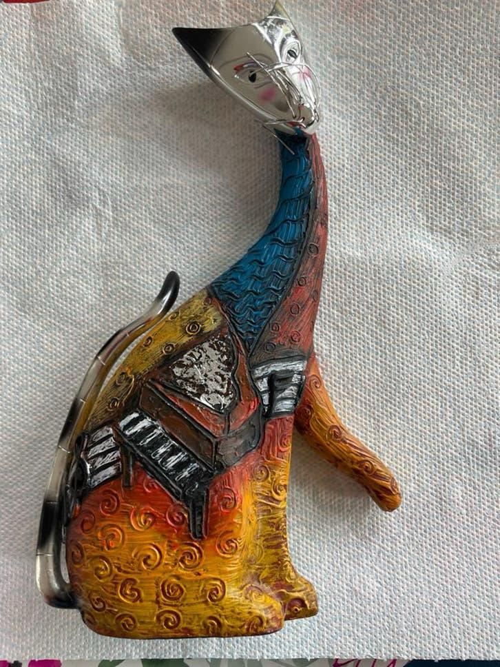 Kleurrijke metalen kat,28cm hoog, Ophalen of Verzenden, Zo goed als nieuw, Overige kleuren, Overige materialen