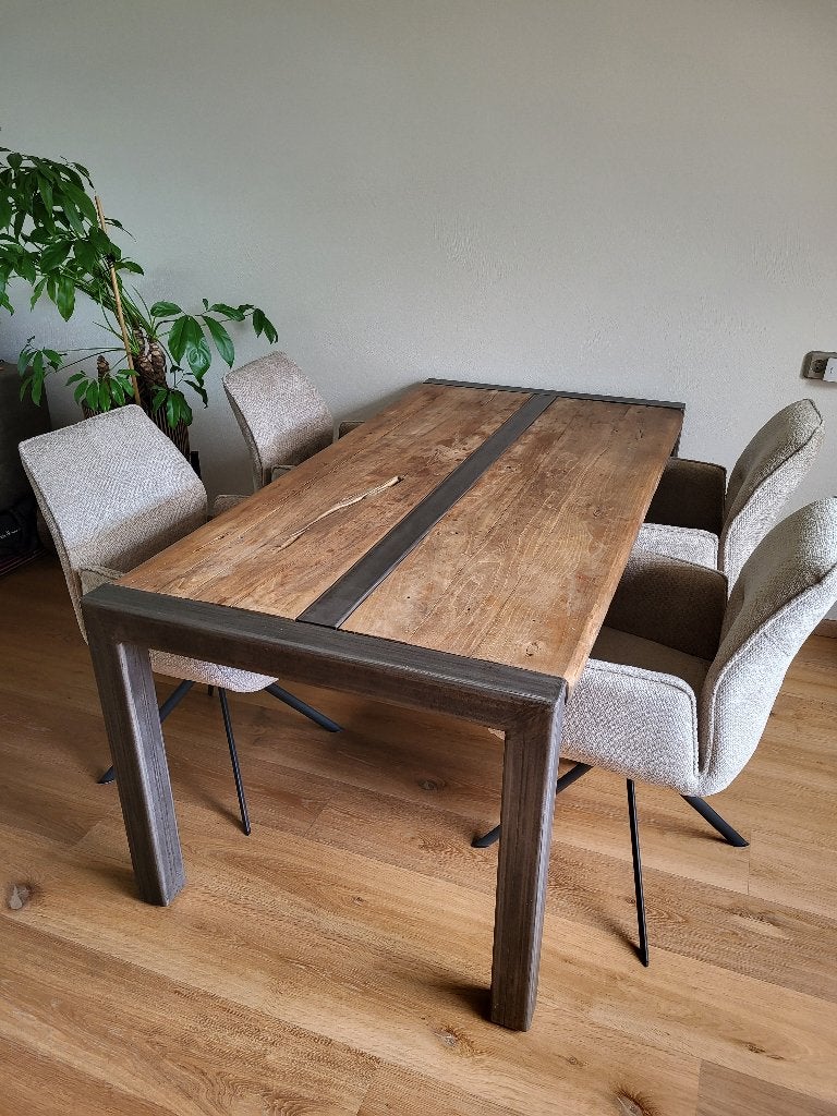 Robuuste eettafel - houten blad - metalen onderstel, Ophalen, Gebruikt, Teakhout, 50 tot 100 cm